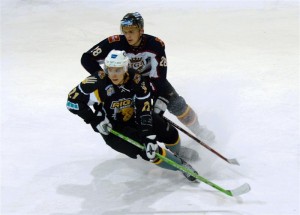 Pēcpēles metienu sērijā "Rīga 2000" pieveic "LSPA/Rīga"