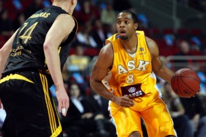 "ASK Rīga" saspringtā cīņā uzvar "Šiauliai" vienību