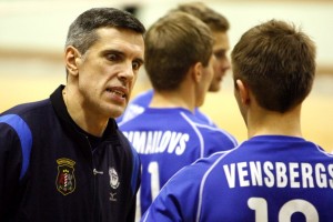 Negaidīti sīvā cīņā VK „Lāse-R” nodrošina vietu finālā