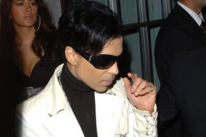 Prinss par uzstāšanos privātā dzimšanas dienas ballē saņem divus miljonus ASV dolāru