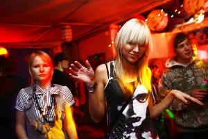 Fotoreportāža no "Smash TV" muzikālā priekšnesuma "Space:Garage"