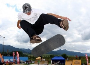 Sestdien Rīgas Kinostudija aicina uz gada pasākumu ekstrēmajos sporta veidos