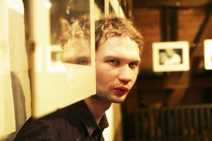 Didža Grodzs personālizstāde „Momentuzņēmums”