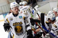 “Rīga 2000” atbild ar uzvaru