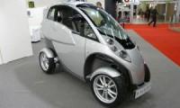 Ženēvas autosalonā prezentēts vienvietīgs automobilis ar nosaukumu Lumeneo Smera