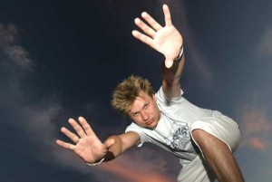 Timo Mass uzstāsies Positivus AB festivāla Shark deju teltī