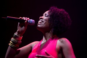 Kaboverdes dziedātājas Luras uzstāšanas festivālā „Rīgas Ritmi”