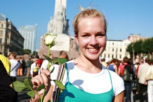 Rīdzinieki gājienā vētraini pauž atbalstu Gruzijai