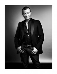 Pasaulslavenais modes nams EMANUEL UNGARO Rīgas Modes nedēļā