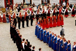 Ginesa rekorda uzstādīšanā piedalās 2208 dalībnieku - divas reizes vairāk nekā nepieciešams