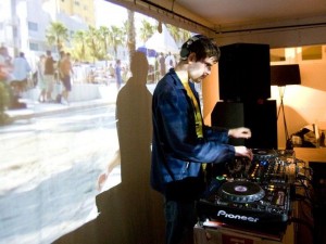 Izsludināts konkurss dīdžejiem un producentiem