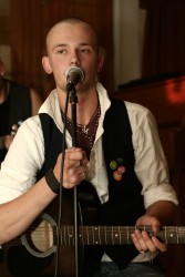 Miks Saulītis aicina baudīt muzikālu vakaru „Dejavu”