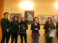 Valmieras Valsts ģimnāzijā atklāj Ilonas Žvinakienes un Paņevežas ģimnāzijas audzēkņu darbu izstādi