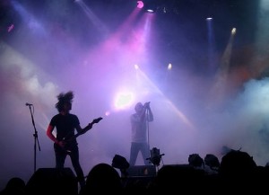 „The Sisters Of Mercy”: mūsdienu rokmūzika lielākoties ir sēnalas