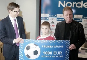 1000 eiro par golu + VIDEO