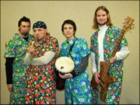 „2tie” dzīvajā izpildīs Džona Keidža „4’33” klusuma”