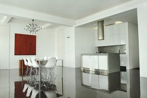 Krāsu akcenti virtuvē