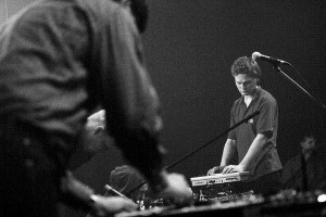 “PuseH PuseW” un “HORSEPUSHER&MCFARTBAG” uzstāsies kim? programmā „Psihodrāma”