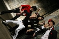 „Bedwetters” šodien viesojas veikalā „Randoms”