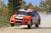 “Latvijas Mobilā Telefona rallija komanda” līderi „BTA Rally Talsi“ pirmajā dienā