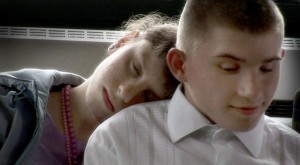 Uzņem dokumentālo filmu par sociālās aprūpes centra „Ezerkrasti” audzēkņiem un viņu likteņiem pēc skolas beigšanas