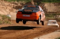 Latvijas autokrosa čempionātā jauni uzvarētāji