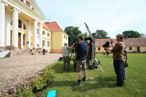 Tukumā Durbes pilī top filma „Rūdolfa mantojams”