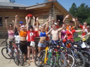 Velotūre „Ieminies par iecietību!” ceļā uz Cēsīm