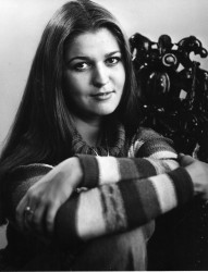 Kinovakars “Filmai “Vajadzīga soliste” – 25 gadu jubileja”