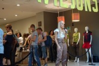 Foto no modes dizaina veikala "Paviljons" atklāšanas