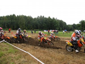 Noslēdzies  Latvijas čempionāta otrais posms endurokrosā