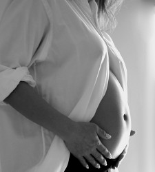 Komplikāciju risks gados vecākām māmiņām