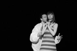 “Sapņu teātris” piedāvā komēdiju „Mīlestība ir ļauna...”