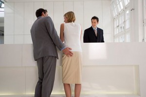 Ko stāsta vīriešu pieskārieni