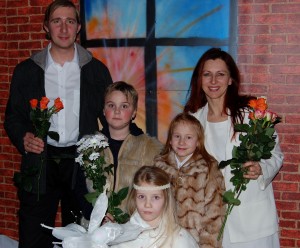 Pirmizrādi piedzīvo “Leģenda par Ziemassvētku rozi”