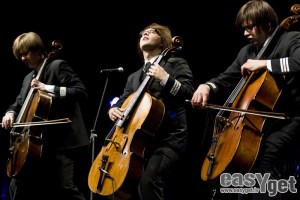 „Melo-M”: Nekur nav tik labi, kā mājās