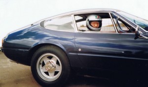 LU mecenāts Jānis Priedkalns pārdod „Ferrari” un ziedo 100 100 latus studentu atbalstam