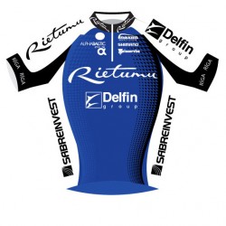 Komanda Rietumu-Delfin gatavojas sezonai