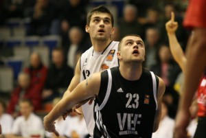 "Liepājas Lauvas" līdzīgā spēlē piekāpjas "VEF Rīga" komandai