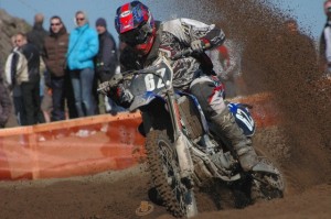 Niks Afelbaums uzņem apgriezienus