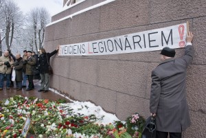 Foto no leģionāru piemiņas gājiena