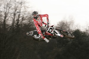 Roberts Justs turpina priecēt Latvijas līzdjutējus savā dzimšanas dienā