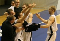 Jeromanovs atnes "Lauvām" fantastisku uzvaru