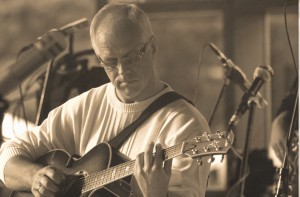 Mūzikas bārā “Sunny Melody” muzicēs Vjačeslavs Mitrohins un Aivars Hermanis