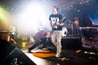 Foto: "Parkway Drive" koncerts klubā "Melnā Piektdiena"