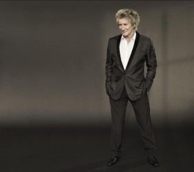 Roda Stjuarta koncerta un fanu reisa iesildīšanas pasākums