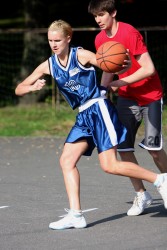 "Ghetto Basket" Grīziņkalnā debitē princese Alise