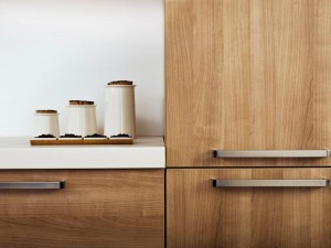 Karsto atlaižu laiks Accenta turpinās