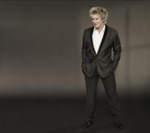 Roda Stjuarta koncerta un fanu reisa iesildīšanas pasākums