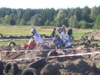 Pirmajā posmā uzvar Jānis Vinters un Ainārs Karro